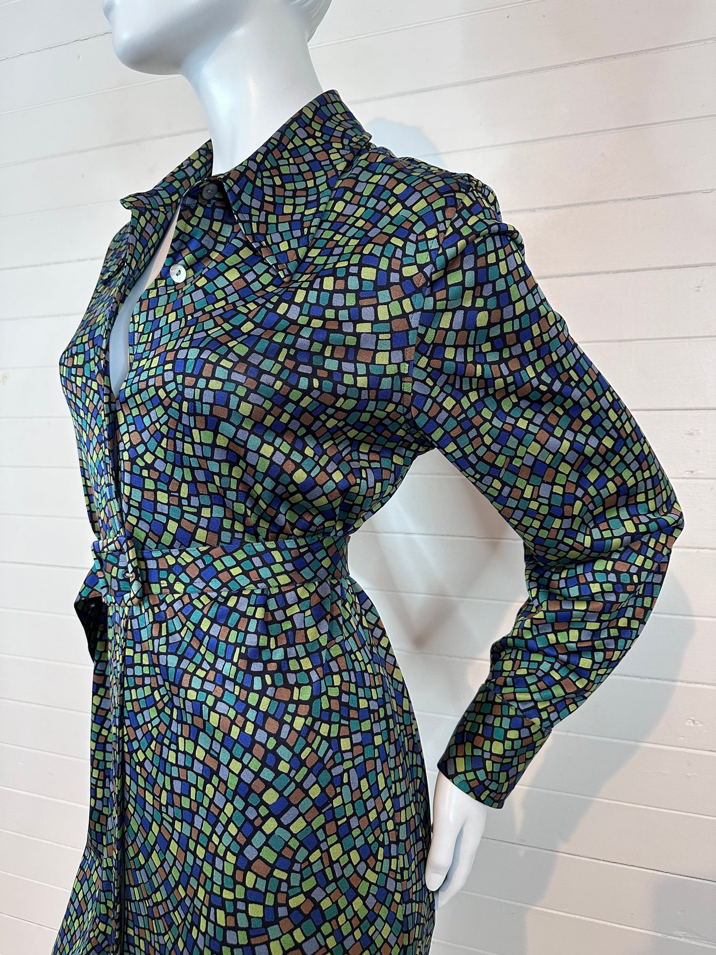 1990's Diane Von Furstenberg Mosaic Print Silk Jersey Knit Shirt Dress with Belt (12)