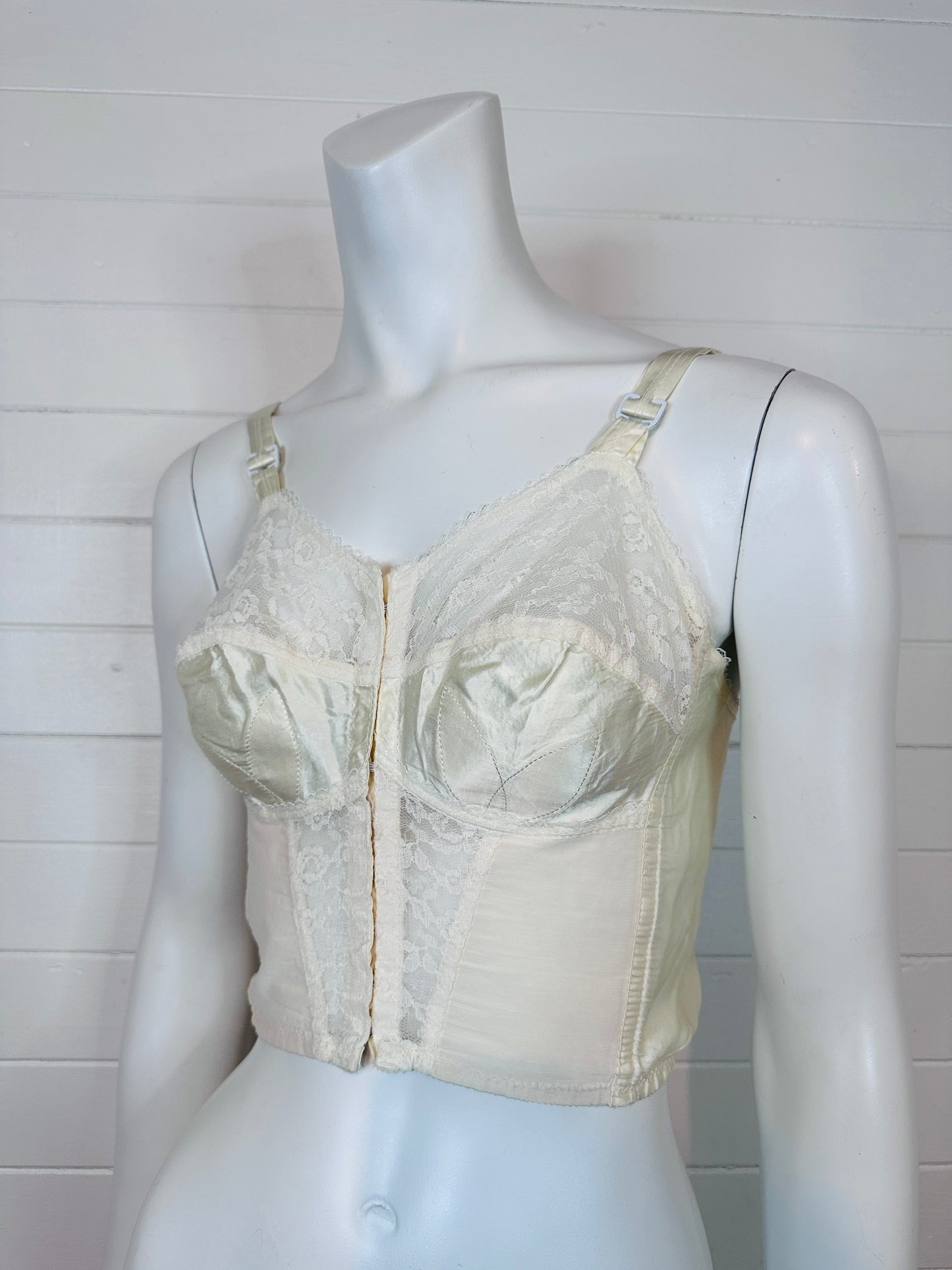 1940's Petal Bra Bustier (38B)