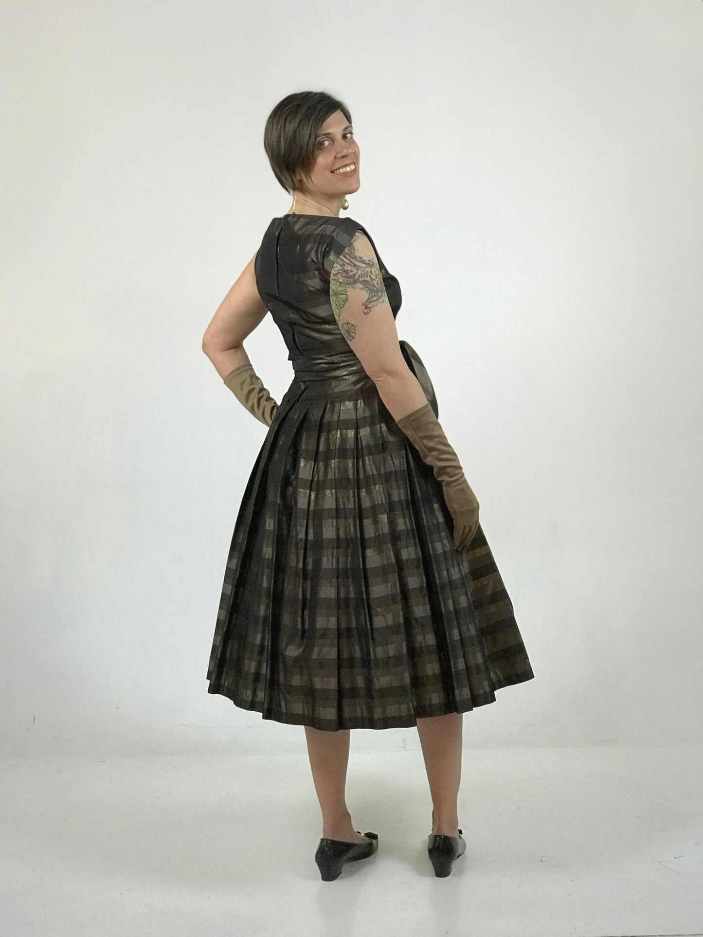 Vintage 1950's Brown and Gold Taffeta New Look Cocktail Dress (M)